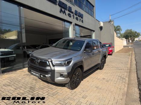 TOYOTA Hilux Caminhonete 2.8 16V SRX CONQUEST 4X4 TURBO DIESEL CABINE DUPLA AUTOMÁTICO, Foto 1