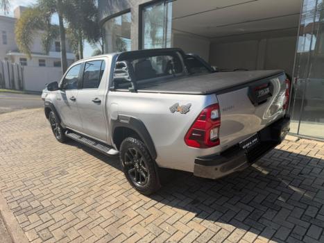 TOYOTA Hilux Caminhonete 2.8 16V SRX CONQUEST 4X4 TURBO DIESEL CABINE DUPLA AUTOMÁTICO, Foto 5