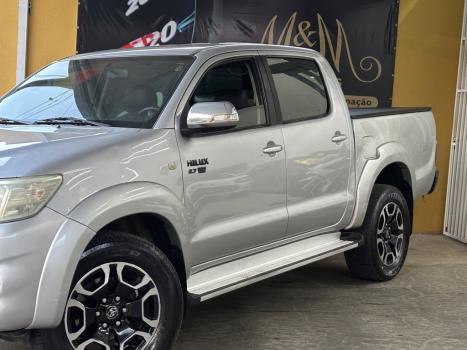 TOYOTA Hilux Caminhonete 2.7 16V 4P SRV FLEX 4X4  CABINE DUPLA AUTOMÁTICO, Foto 3