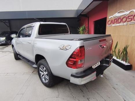 TOYOTA Hilux Caminhonete 2.8 16V SRV 4X4 DIESEL CABINE DUPLA AUTOMÁTICO, Foto 5