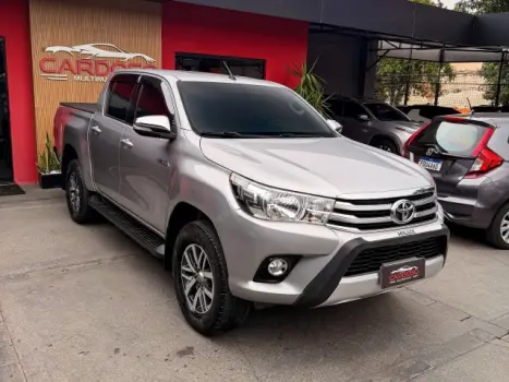 TOYOTA Hilux Caminhonete 2.8 16V SRV 4X4 DIESEL CABINE DUPLA AUTOMÁTICO, Foto 7