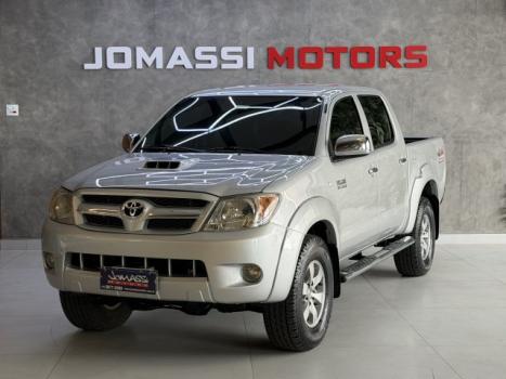 TOYOTA Hilux Caminhonete 3.0 4P 4X4 SRV TURBO DIESEL CABINE DUPLA, Foto 1