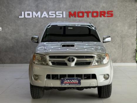 TOYOTA Hilux Caminhonete 3.0 4P 4X4 SRV TURBO DIESEL CABINE DUPLA, Foto 2