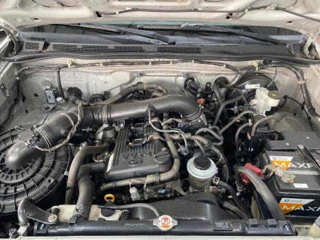 TOYOTA Hilux SW4 2.7 16V 4P FLEX SR 7 LUGARES AUTOMTICO, Foto 18