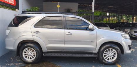 TOYOTA Hilux SW4 2.7 16V 4P FLEX SR 7 LUGARES AUTOM�TICO, Foto 3