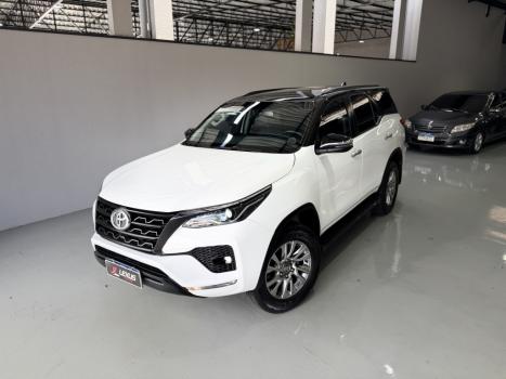 TOYOTA Hilux SW4 2.7 16V 4P FLEX SRV 7 LUGARES AUTOM�TICO, Foto 7