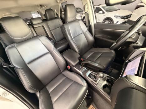 TOYOTA Hilux SW4 2.7 16V 4P FLEX SRV 7 LUGARES AUTOM�TICO, Foto 9