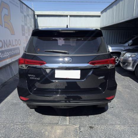 TOYOTA Hilux SW4 2.7 16V 4P SR FLEX AUTOM�TICO, Foto 5