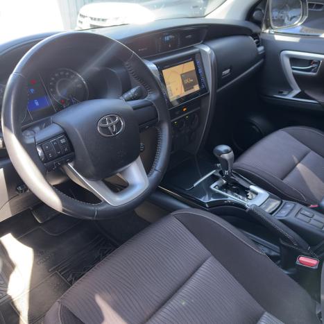 TOYOTA Hilux SW4 2.7 16V 4P SR FLEX AUTOM�TICO, Foto 8