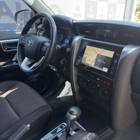 TOYOTA Hilux SW4 2.7 16V 4P SR FLEX AUTOM�TICO, Foto 14