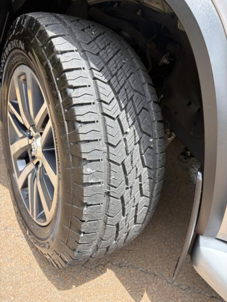 TOYOTA Hilux SW4 2.7 16V 4P FLEX SRV 7 LUGARES AUTOM�TICO, Foto 8