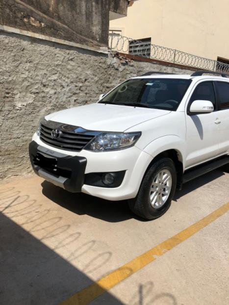 TOYOTA Hilux SW4 2.7 16V 4P SR FLEX AUTOM�TICO, Foto 1