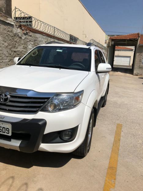 TOYOTA Hilux SW4 2.7 16V 4P SR FLEX AUTOM�TICO, Foto 3