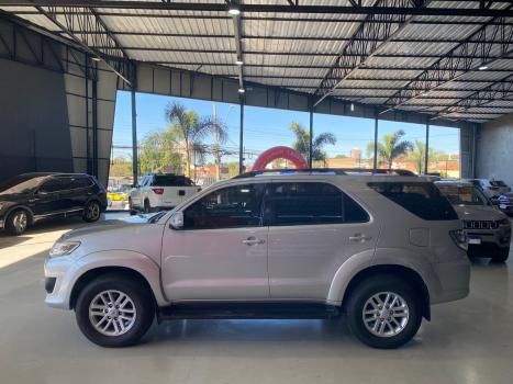 TOYOTA Hilux SW4 2.7 16V 4P SR FLEX AUTOM�TICO, Foto 8