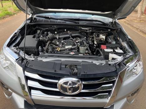 TOYOTA Hilux SW4 2.7 16V 4P SR FLEX AUTOM�TICO, Foto 6