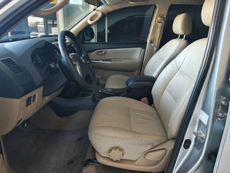 TOYOTA Hilux SW4 2.7 16V 4P SR FLEX AUTOM�TICO, Foto 5