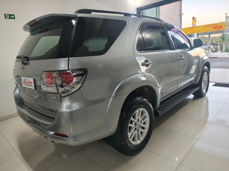 TOYOTA Hilux SW4 2.7 16V 4P SR FLEX AUTOM�TICO, Foto 9