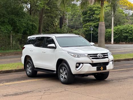 TOYOTA Hilux SW4 2.7 16V 4P SR FLEX AUTOMÁTICO, Foto 1