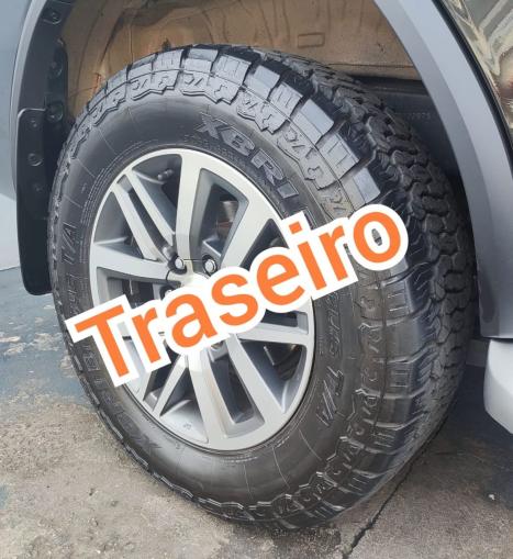 TOYOTA Hilux SW4 2.8 16V 4P SRX 4X4 7 LUGARES TURBO DIESEL AUTOMTICO, Foto 10