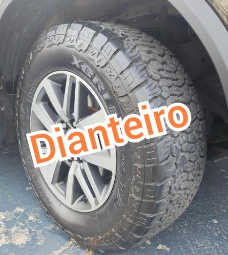 TOYOTA Hilux SW4 2.8 16V 4P SRX 4X4 7 LUGARES TURBO DIESEL AUTOMTICO, Foto 11