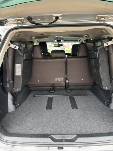 TOYOTA Hilux SW4 2.8 16V 4P SRX 4X4 7 LUGARES TURBO DIESEL AUTOMTICO, Foto 10