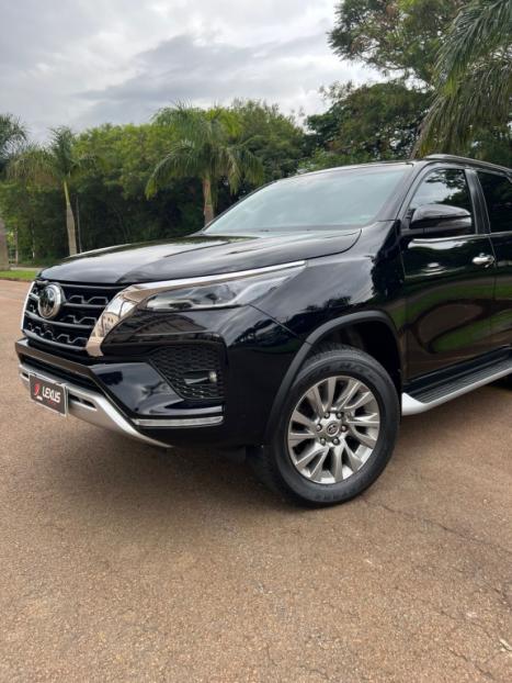 TOYOTA Hilux SW4 2.8 16V 4P SRX 4X4 7 LUGARES TURBO DIESEL AUTOMTICO, Foto 15