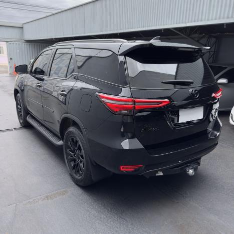 TOYOTA Hilux SW4 2.8 16V 4P SRX 4X4 7 LUGARES TURBO DIESEL AUTOM�TICO, Foto 7