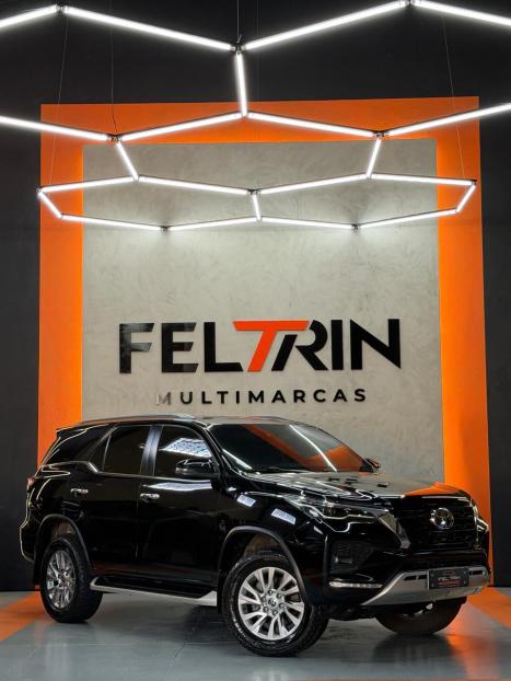 TOYOTA Hilux SW4 2.8 16V 4P SRX 4X4 7 LUGARES TURBO DIESEL AUTOM�TICO, Foto 1