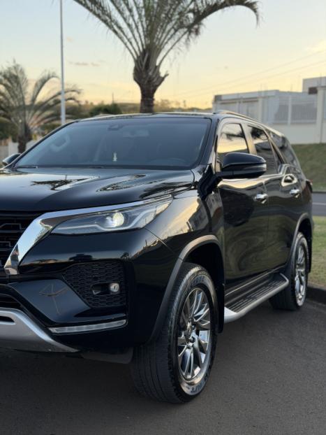 TOYOTA Hilux SW4 2.8 16V 4P SRX 4X4 7 LUGARES TURBO DIESEL AUTOM�TICO, Foto 10