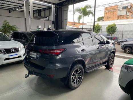 TOYOTA Hilux SW4 2.8 16V 4P SRX 4X4 7 LUGARES TURBO DIESEL AUTOM�TICO, Foto 6