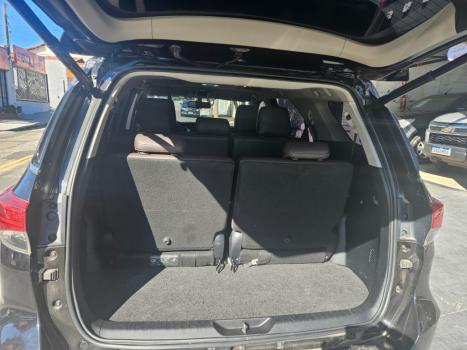 TOYOTA Hilux SW4 2.8 16V 4P SRX 4X4 7 LUGARES TURBO DIESEL AUTOM�TICO, Foto 7