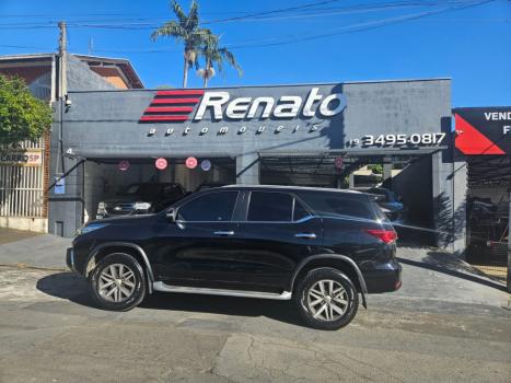 TOYOTA Hilux SW4 2.8 16V 4P SRX 4X4 7 LUGARES TURBO DIESEL AUTOM�TICO, Foto 8