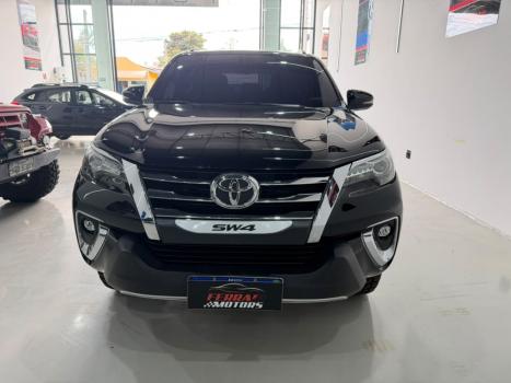 TOYOTA Hilux SW4 2.8 16V 4P SRX 4X4 7 LUGARES TURBO DIESEL AUTOMÁTICO, Foto 7