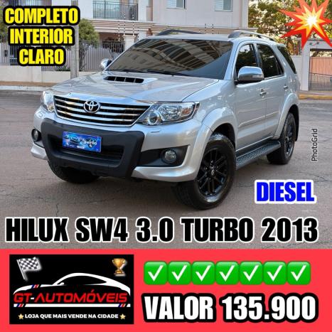 TOYOTA Hilux SW4 3.0 16V 4P SRV 4X4 TURBO DIESEL AUTOMÁTICO, Foto 1 TOYOTA Hilux SW4 3.0 16V 4P SRV 4X4 TURBO DIESEL AUTOMÁTICO, Foto 1