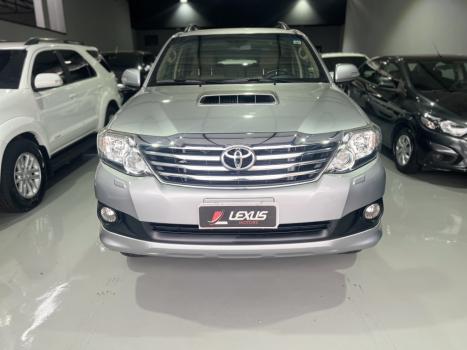 TOYOTA Hilux SW4 3.0 16V 4P SRV 4X4 7 LUGARES TURBO DIESEL AUTOMTICO, Foto 11