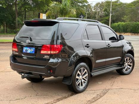 TOYOTA Hilux SW4 3.0 16V 4P SRV 4X4 TURBO DIESEL AUTOM�TICO, Foto 4