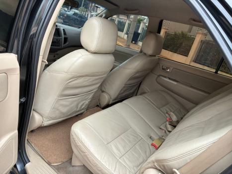 TOYOTA Hilux SW4 3.0 16V 4P SRV 4X4 TURBO DIESEL AUTOM�TICO, Foto 7