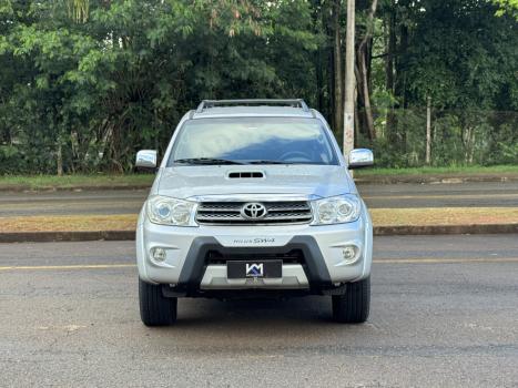 TOYOTA Hilux SW4 3.0 V6 12V 4P SRV 4X4 TURBO DIESEL AUTOM�TICO, Foto 2