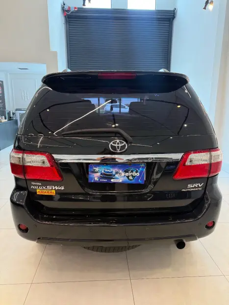 TOYOTA Hilux SW4 3.0 16V 4P SRV 4X4 7 LUGARES TURBO DIESEL AUTOM�TICO, Foto 16