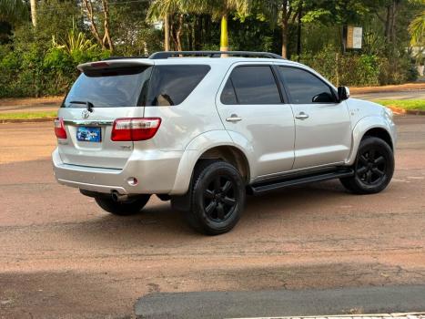 TOYOTA Hilux SW4 3.0 16V 4P SRV 4X4 7 LUGARES TURBO DIESEL AUTOM�TICO, Foto 5