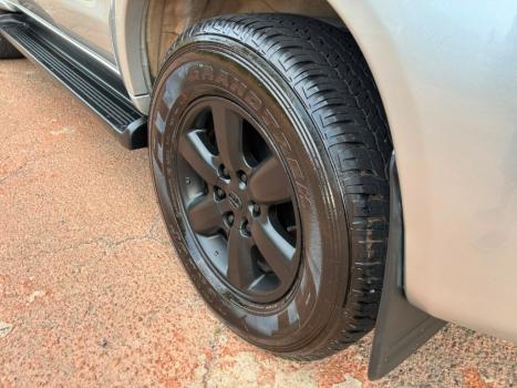 TOYOTA Hilux SW4 3.0 16V 4P SRV 4X4 7 LUGARES TURBO DIESEL AUTOM�TICO, Foto 6