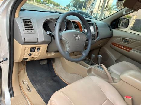 TOYOTA Hilux SW4 3.0 16V 4P SRV 4X4 7 LUGARES TURBO DIESEL AUTOM�TICO, Foto 9