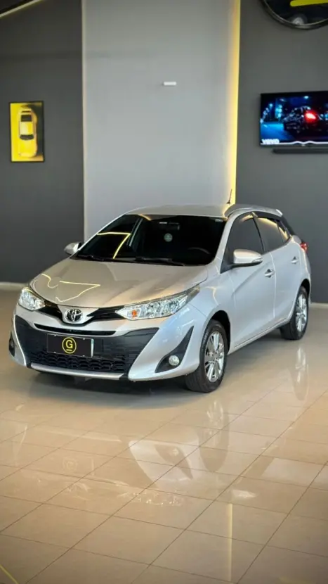 TOYOTA Yaris Hatch 1.5 16V 4P FLEX XL PLUS CONNECT MULTIDRIVE AUTOMTICO CVT, Foto 4