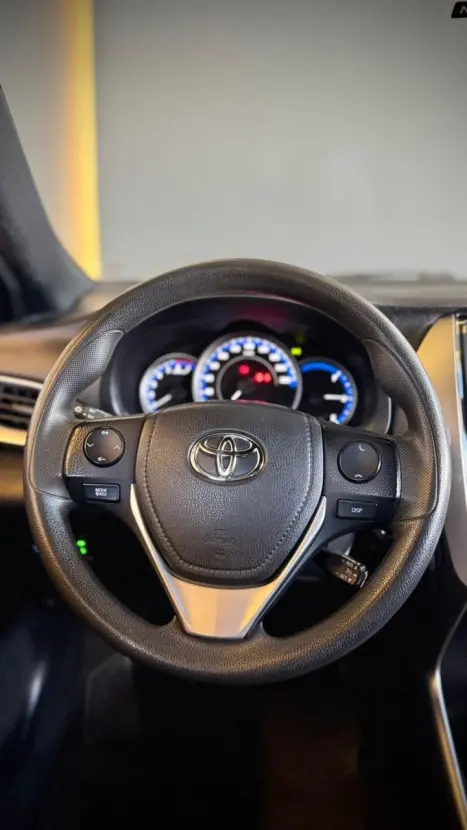 TOYOTA Yaris Hatch 1.5 16V 4P FLEX XL PLUS CONNECT MULTIDRIVE AUTOMTICO CVT, Foto 10
