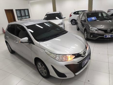 TOYOTA Yaris Hatch 1.3 16V 4P FLEX XL PLUS TECH MULTIDRIVE AUTOMTICO CVT, Foto 1