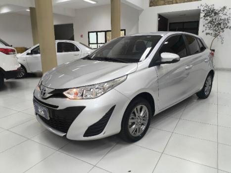 TOYOTA Yaris Hatch 1.3 16V 4P FLEX XL PLUS TECH MULTIDRIVE AUTOMTICO CVT, Foto 8