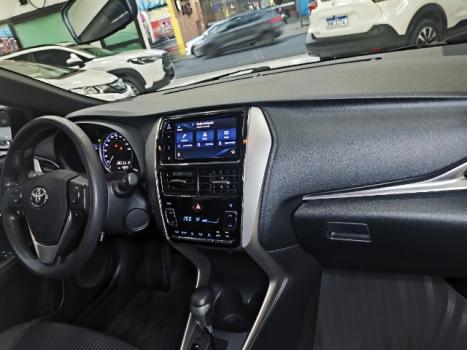 TOYOTA Yaris Hatch 1.3 16V 4P FLEX XL PLUS TECH MULTIDRIVE AUTOMTICO CVT, Foto 20