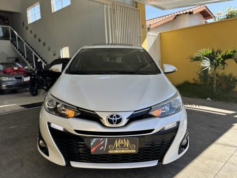 TOYOTA Yaris Hatch 1.5 16V 4P FLEX XLS CONNECT MULTIDRIVE AUTOMÁTICO CVT, Foto 2 TOYOTA Yaris Hatch 1.5 16V 4P FLEX XLS CONNECT MULTIDRIVE AUTOMÁTICO CVT, Foto 2
