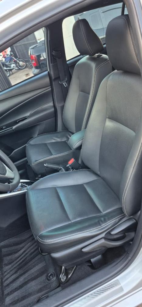 TOYOTA Yaris Hatch 1.5 16V 4P FLEX XLS CONNECT MULTIDRIVE AUTOMTICO CVT, Foto 9