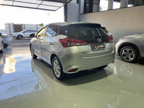 TOYOTA Yaris Hatch 1.3 16V 4P FLEX XL MULTIDRIVE AUTOMTICO CVT, Foto 9